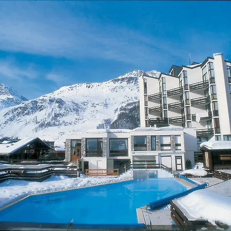 Hotel Le 4*